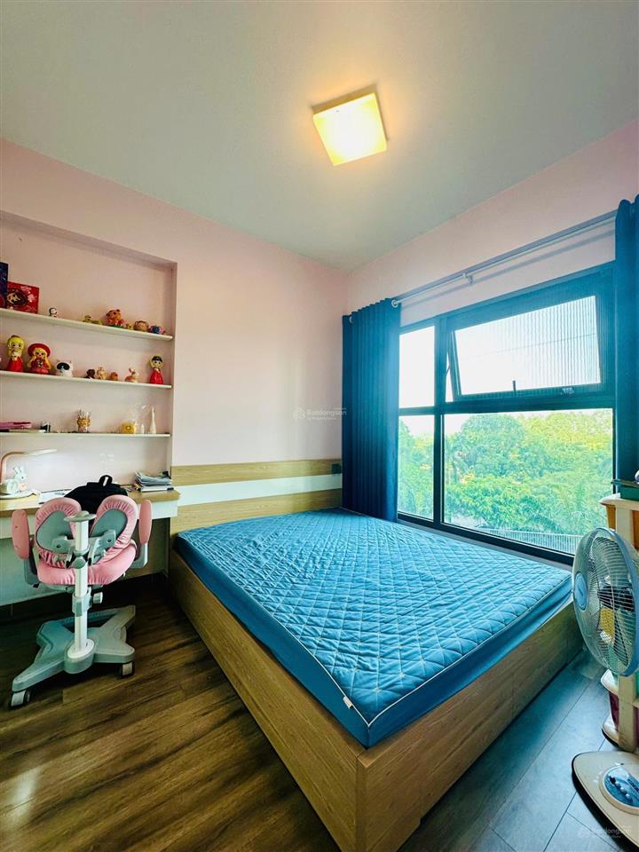 Chính chủ bán căn 70m2 2pn, 2vs giá chỉ hơn 4 tỷ tại ecopark vị trí đẹp, full nội thất