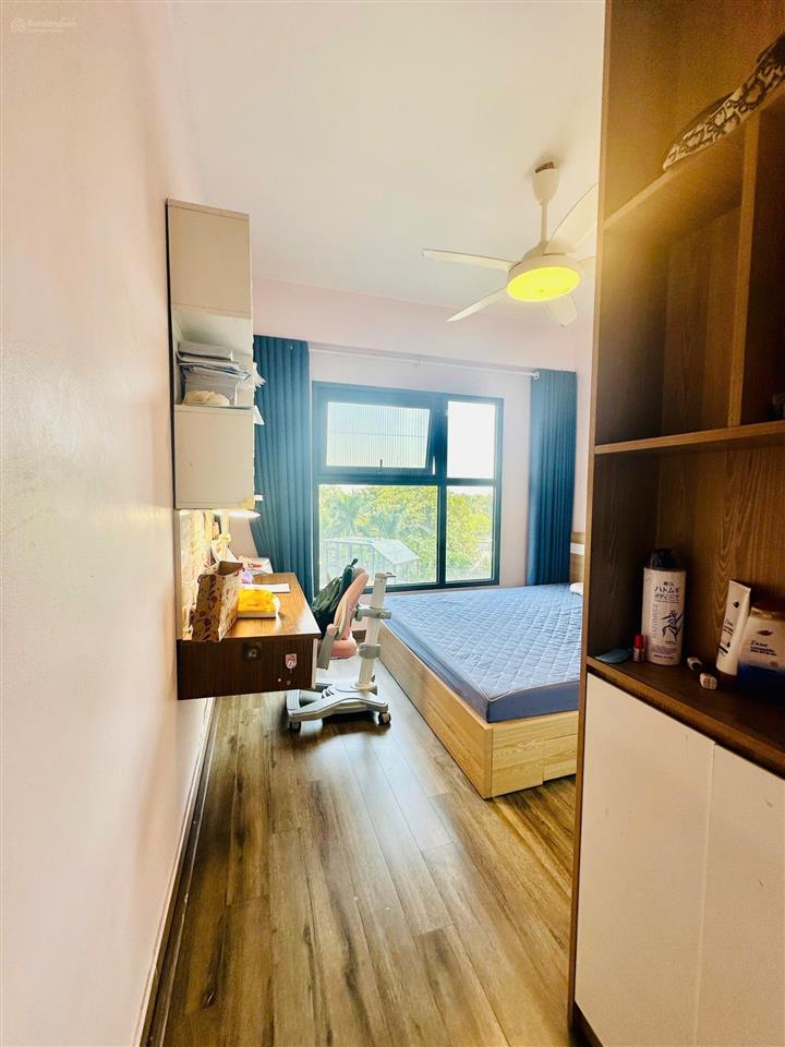 Chính chủ bán căn 70m2 2pn, 2vs giá chỉ hơn 4 tỷ tại ecopark vị trí đẹp, full nội thất