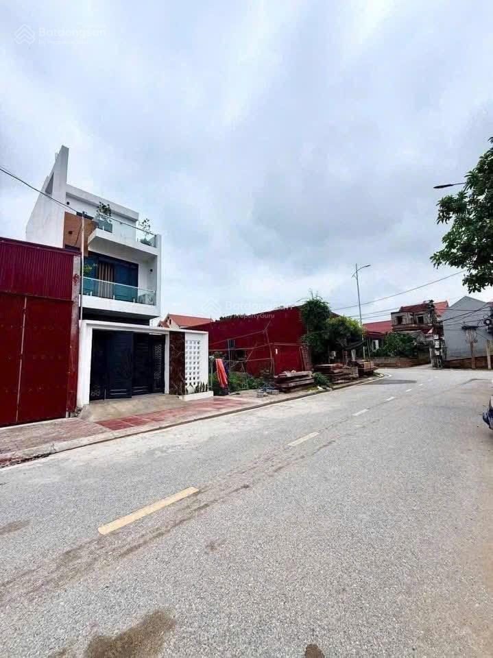 Bán đất tặng nhà diện tích 110m full đất ở tại nghĩa trụ, văn giang, hy trục kinh doanh 3 oto tranh