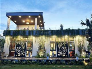 Biệt thự nghĩ dưỡng cao cấp 1000m full nội thất xịn. view sông, hồ bơi riêng  an hạ bình chánh.