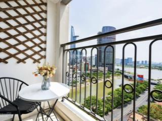 Kẹt tiền bán căn góc 3pn  bến vân đồn  quận 4 95m/giá 9,45ty full nội thất, cho thuê 30tr/thag