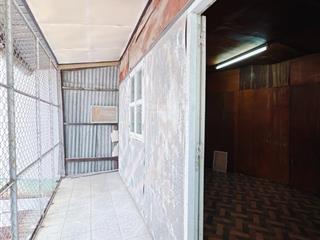 Nhà cũ xóm chiếu q 4 10x12  khu đô thị  2tầng tiện xây mới  shr 7.499tỷ   0968 486 ***