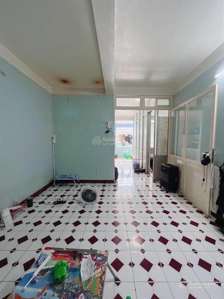 Chung cư shophouses chung cư p6 quận 4  gần trường đảng sổ hồng riêng  5.35 tỷ giảm lộc