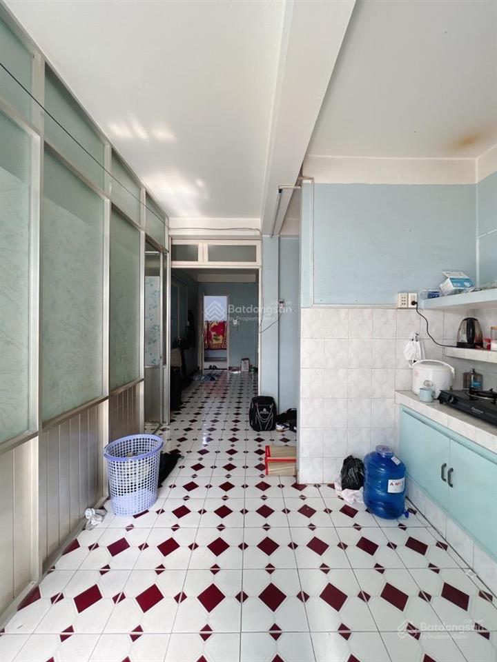 Chung cư shophouses chung cư p6 quận 4  gần trường đảng sổ hồng riêng  5.35 tỷ giảm lộc