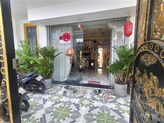 Nhà đẹp cổ điển 3 tầng 7.5x19m hẻm 4m  kế phú mỹ hưng quận 7  50m ra đường phú thuận  10 tỷ hơn