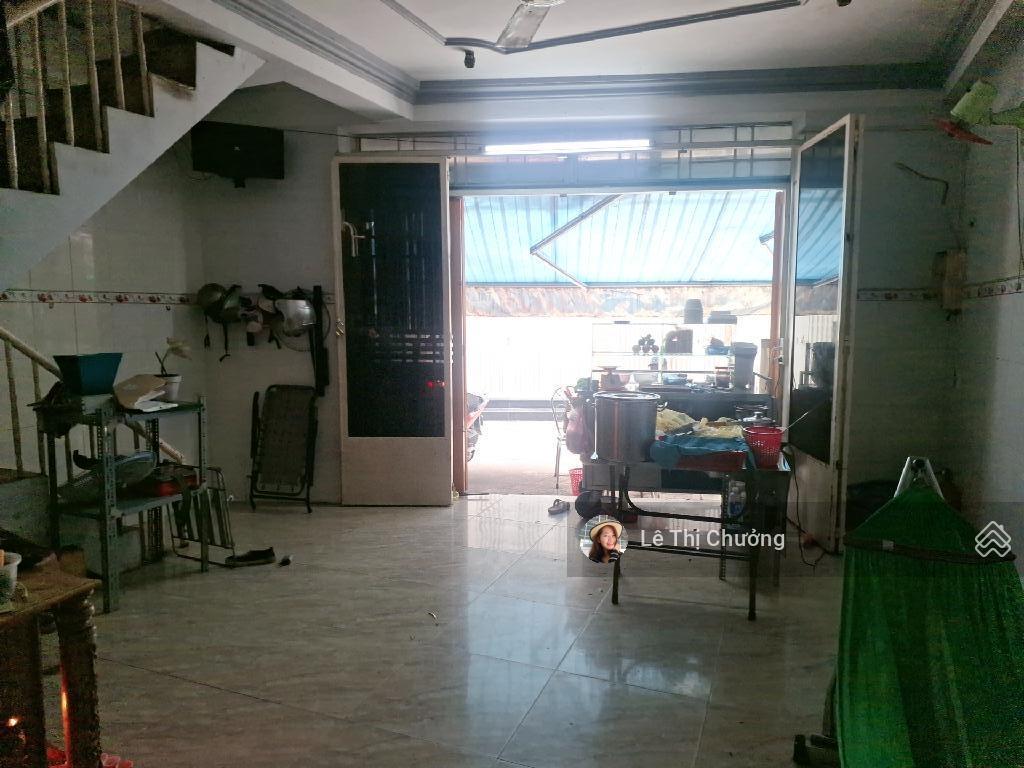 47m2, ngang 5.5m, 3tầng kiên cố, mặt tiền đs 8m, p. vĩnh hội quận 4, kinh doanh ổn định, 10.3 tỷ