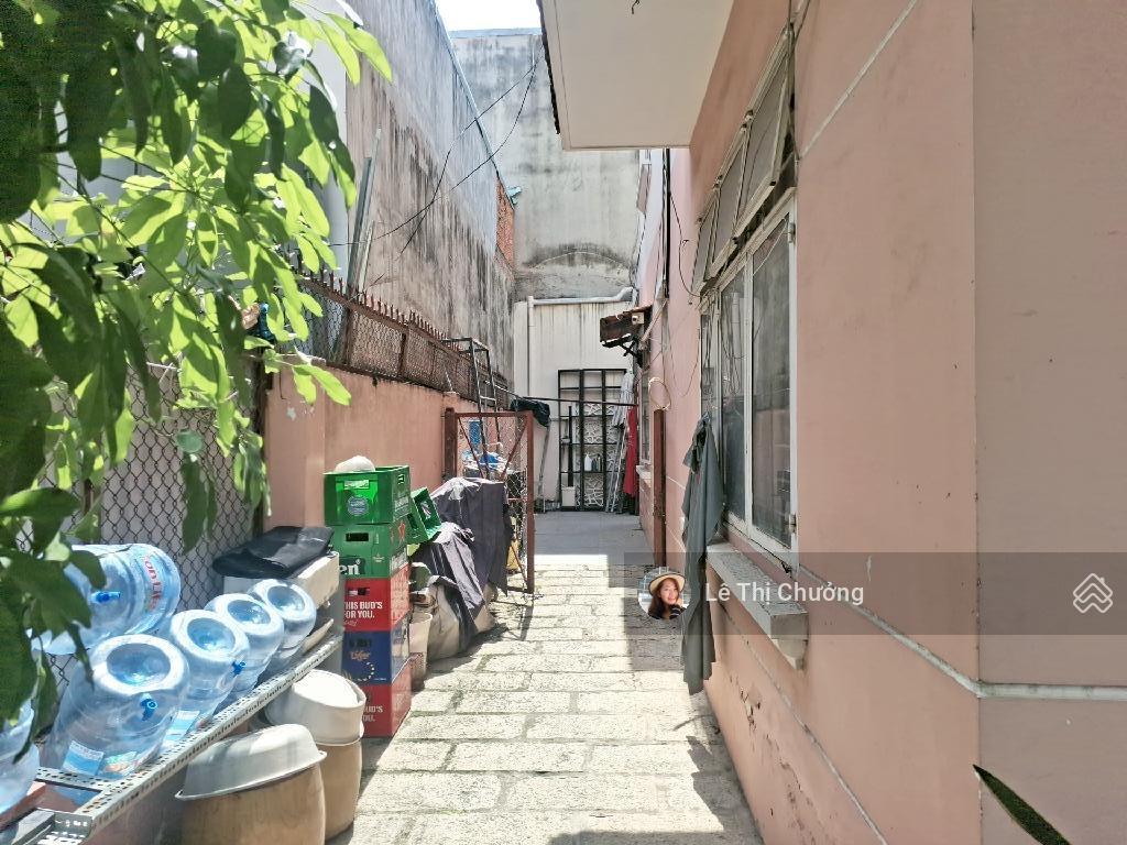 Bán gấp biệt thự 3tầng lý phục man quận 7 ngang 10x27 sát khu dc nam long  hc đủ 22tỷ tlc