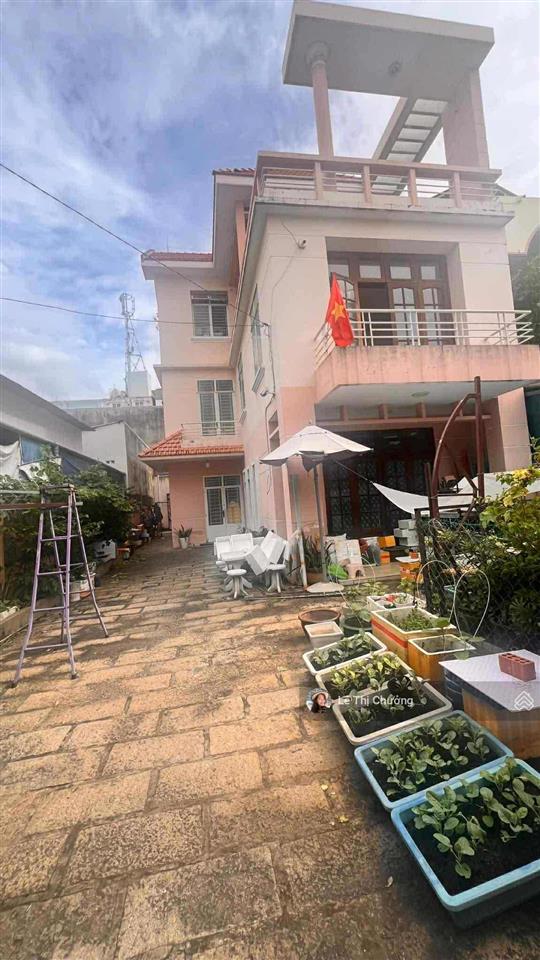 Bán gấp biệt thự 3tầng lý phục man quận 7 ngang 10x27 sát khu dc nam long  hc đủ 22tỷ tlc