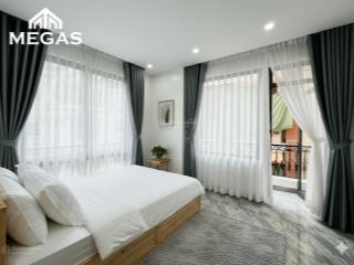 Căn hộ 1 ngủ 1 khách mới tinh, ban công thoáng ô tô đỗ cửa tại trung tâm cầu giấy