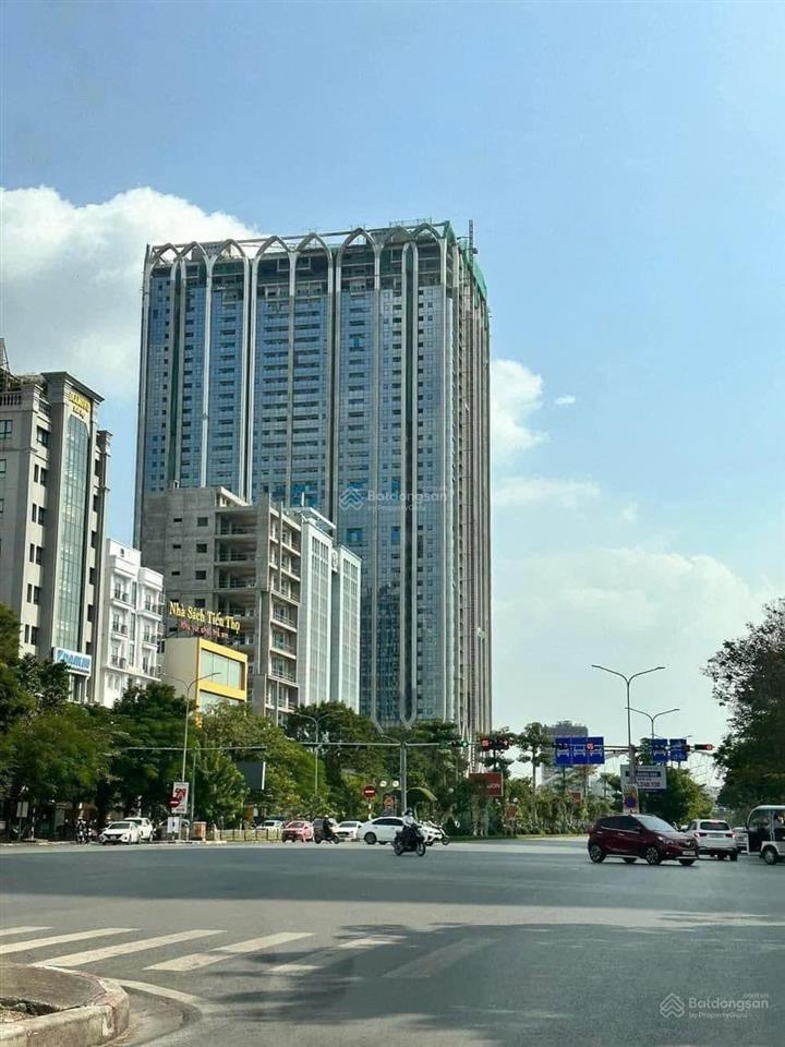 Bán 80m2 đất ngang 8m lô 20b đường lê hồng phong, giá 134 triệu/m2, sau big c