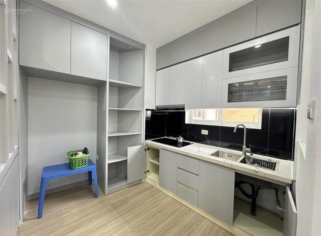 Bán nhà phố nguyễn lương bằng. dt 32m2/4 tầng. cách ô tô 30m. nhà đẹp. dân trí cao. giá 6,8 tỷ