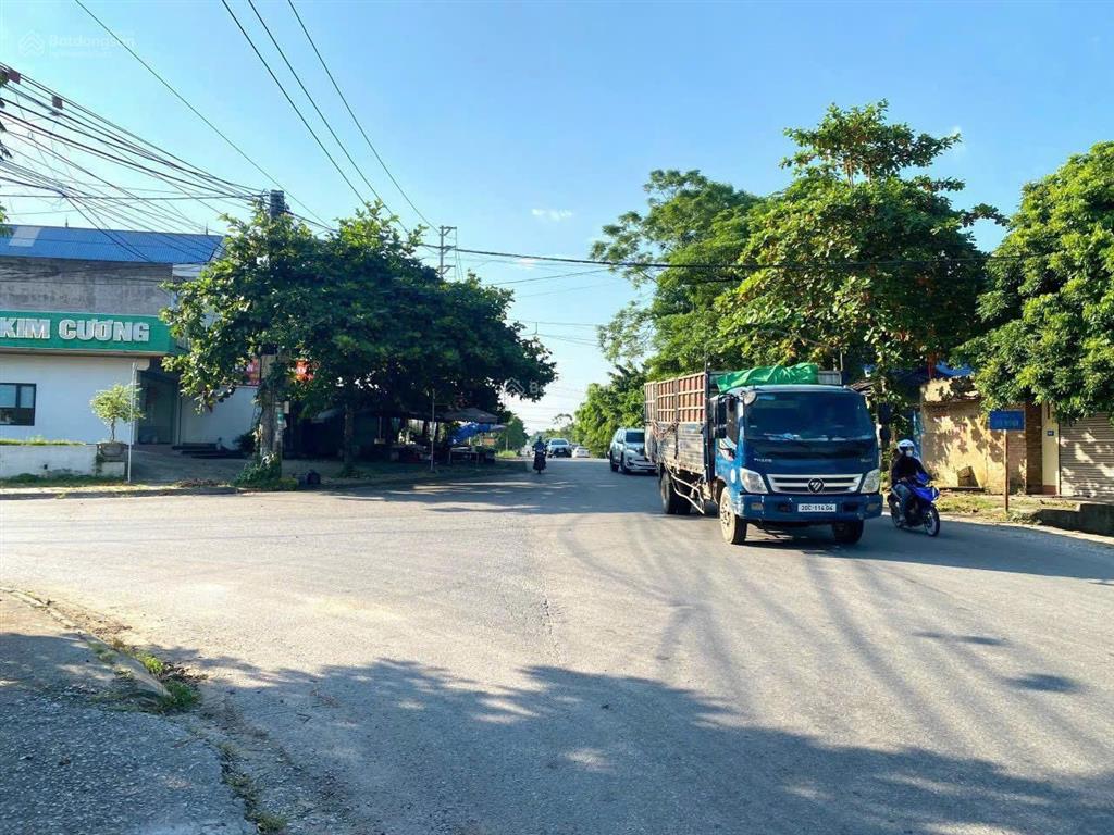 Duy nhất em bán lô đất cách mặt đường lương sơn 100m ngay đối diện trường cấp 2 lương sơn