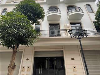 Shophouse sao biển diện tích58,5 m mặt tiền 4,5 m giá 8750ty bp ạ
hướng  đông bắc
