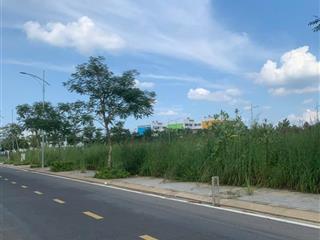 Chính chủ gửi bán lô đất mặt tiền dự án gem sky world giá siêu rẻ