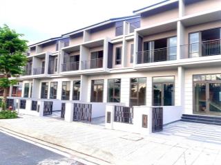 Chính chủ gửi bán lỗ lô đất sát công viên dự án gemsky giá chỉ 2ty, sổ sẵn công chứng ngay