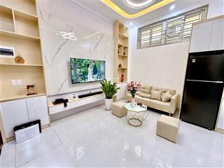 7 tỷ nhỉnh  thịnh quang nhà đẹp 5 tầng 40m mt 5m 2 thoáng vĩnh viễn vài bước ra phố  ở ngay
