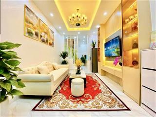 Hiếm! nhỉnh 4 tỷ có siêu phẩm tây sơn nhà đẹp sẵn ở  kinh doanh đỉnh 5 tầng  mặt tiền 4m có 102