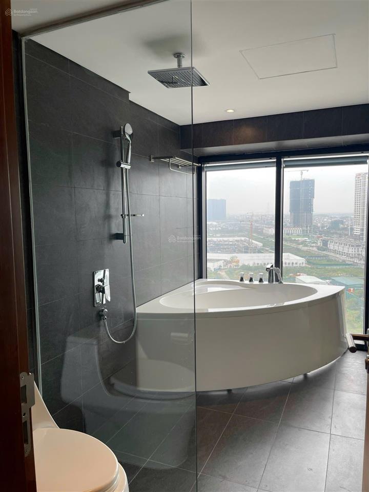 Em cho thuê căn hộ bên dự án cao cấp duplex pentstudio giá hơn 17tr,  0973 177 ***/zalo xem nhà