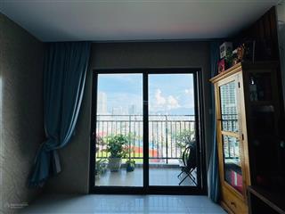 Bán căn 70 m2, 2 pn, view xéo biển + sân vận động, nội thất xịn, đã có sổ giá chỉ 3,65 tỷ