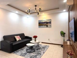 Bán căn hộ view sông full nội thất đẹp , 68 m2 , 2 pn , 2 wc , giá 2,75 tỷ ,  0906 549 *** sơn