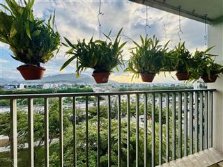 Bán căn góc 66 m2 , 2 pn , 1 wc view sông , nội thất đẹp , giá 3,1 tỷ ,  0906 549 *** sơn
