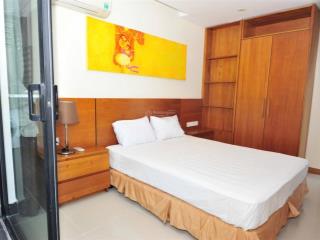 Hiếm căn hộ biển 92.6 m2, 2pn, 2wc, sổ hồng, giá bán nhanh chỉ 7,5 tỷ,  0906 549 *** sơn