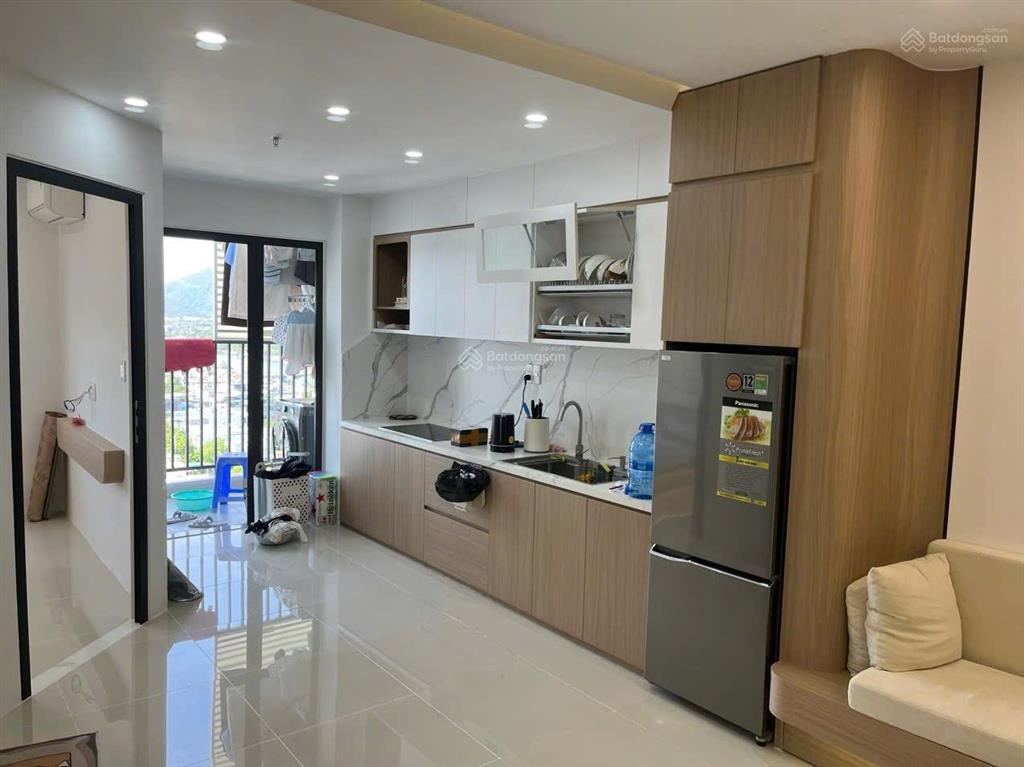 Bán căn 47 m2 , 1 pn + , đầy đủ nội thất đẹp , lầu cao , giá chỉ 2,33 tỷ , phù hợp để ở hoặc đầu tư