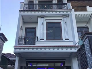 Bán 2 nhà mới xây vĩnh thạnh, đường bê tông 3m , 116 m2 ngang 5 , 3 tầng , giá chỉ 4,85 tỷ/ căn