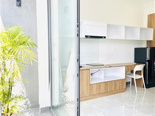 Chdv đầy đủ nội thất ban công rộng, máy giặt riêng  p12 tân bình chính chủ cho thuê