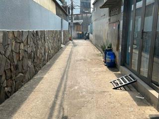 Bán nhà 4 tầng + 3 phòng trọ,117m2, mặt tiền 5,7m, Gần đường Trường Chinh Q12, Hẻm 2,8m , giá 5.x tỷ.