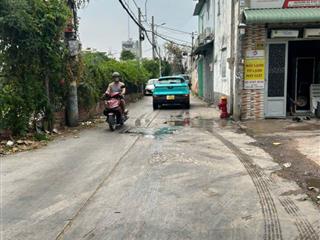 Cần bán, vị trí siêu đẹp, HẺM ÔTÔ, Nguyễn Văn Quá Q12, dt 4,75m x 8m, giá siêu rẻ, chỉ nhỉnh 3 tỷ. 