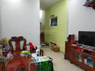 Bán vị trí siêu đẹp, nhà 4 tầng, 5,7m x 20,5m, trường chinh q12, hẻm xe hơi , nhỉnh 5 tỷ.