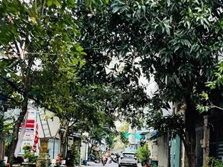  BÁN ĐẤT TẶNG NHÀ, HẺM Ô TÔ, PHAN VĂN HỚN - Q12, DT196m2, chỉ 10.x tỷ