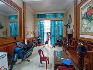 Bán nhà khu phân lô quân đội xuân la, dt47m, mt4,2m, gara ô tô 7 chỗ, kinh doanh.