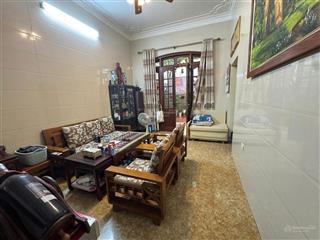 Bán đất tặng nhà, võng thị, dt 85m2, mt 5,7m, sát ô tô, gần hồ tây, kinh doanh