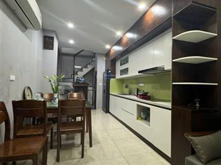 Bán nhà phùng chí kiên, dt 38m2, phân lô, 3m ra ô tô tránh, dừng đỗ, kinh doanh. 8,5 tỷ