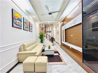 Bán nhà trần quốc vượng, cầu giấy, dân xây, 2 thoáng, dt45m, 9,8 tỷ