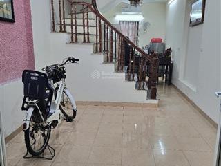 Bán nhà thuỵ khuê,dt38m, phân lô, gần ô tô, gần phố, gần hồ tây.
