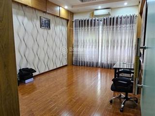 Bán nhà trần quốc hoàn, phân lô bàn cờ ô tô tránh, sát phố, kinh doanh