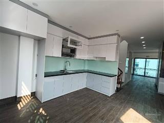 Bán nhà trần cung, hoàng quốc việt, nhà mới 7 tầng thang máy, căn góc, ô tô vào nhà.