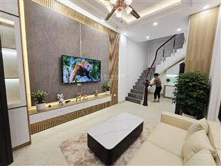 Bán nhà phố khúc thừa dụ, 5 tầng dân xây, gần phố, gần ô tô, nội thất sang xịn.