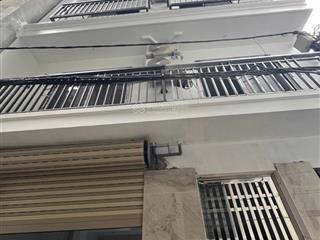 Bán nhà trần quốc vượng, dt65m, mt7m, 7 tầng thang máy, 10 phòng kín, dòng tiền ổn định