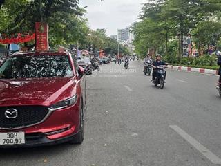 Bán nhà mặt phố nguyễn phong sắc, 2 mặt tiền kinh doanh, ô chờ thang máy.