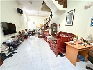 Bán nhà phùng chí kiên, dt60m, mt5m, phân lô, ô tô tránh, kinh doanh, ô chờ thang máy.