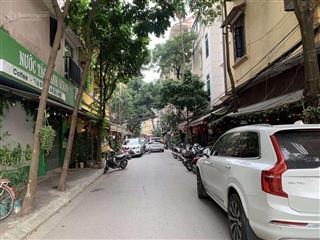 Bán nhà trung kính, dt 65m2, nhà đẹp dân xây, gần ô tô, gần phố