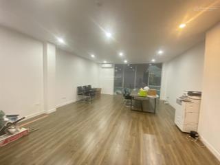 Cho thuê sàn văn phòng 45m²  mặt phố 200 nguyễn lương bằng, đống đa
