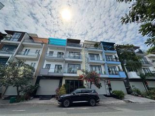 Chính chủ cần bán gấp ngay căn, nhà phố jamona city, nhà đẹp hot, giá tốt tt, khách thiện chí tl