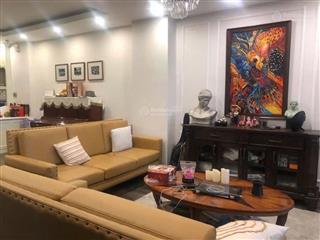 Chính chủ. bán biệt thự kdc sadeco ven sông, có thang máy, giá chủ báo tốt,  e dương hỗ trợ ạ