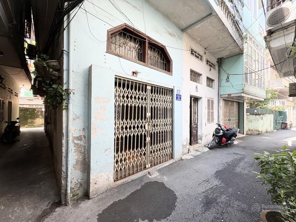 Bán nhà hai bà trưng ô tô vào nhà 2 căn liền nhau có bán lẻ lô góc an sinh tốt