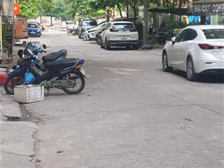 Bán nhà trần phú,hà đông 58m 5 tầng ,kinh doanh, ô tô đỗ cửa sát chân chung cư .
